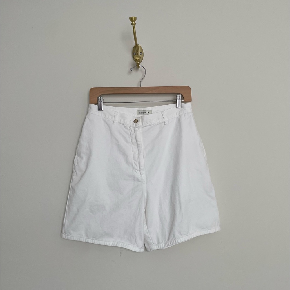 Vintage Ann Taylor high-waisted shorts